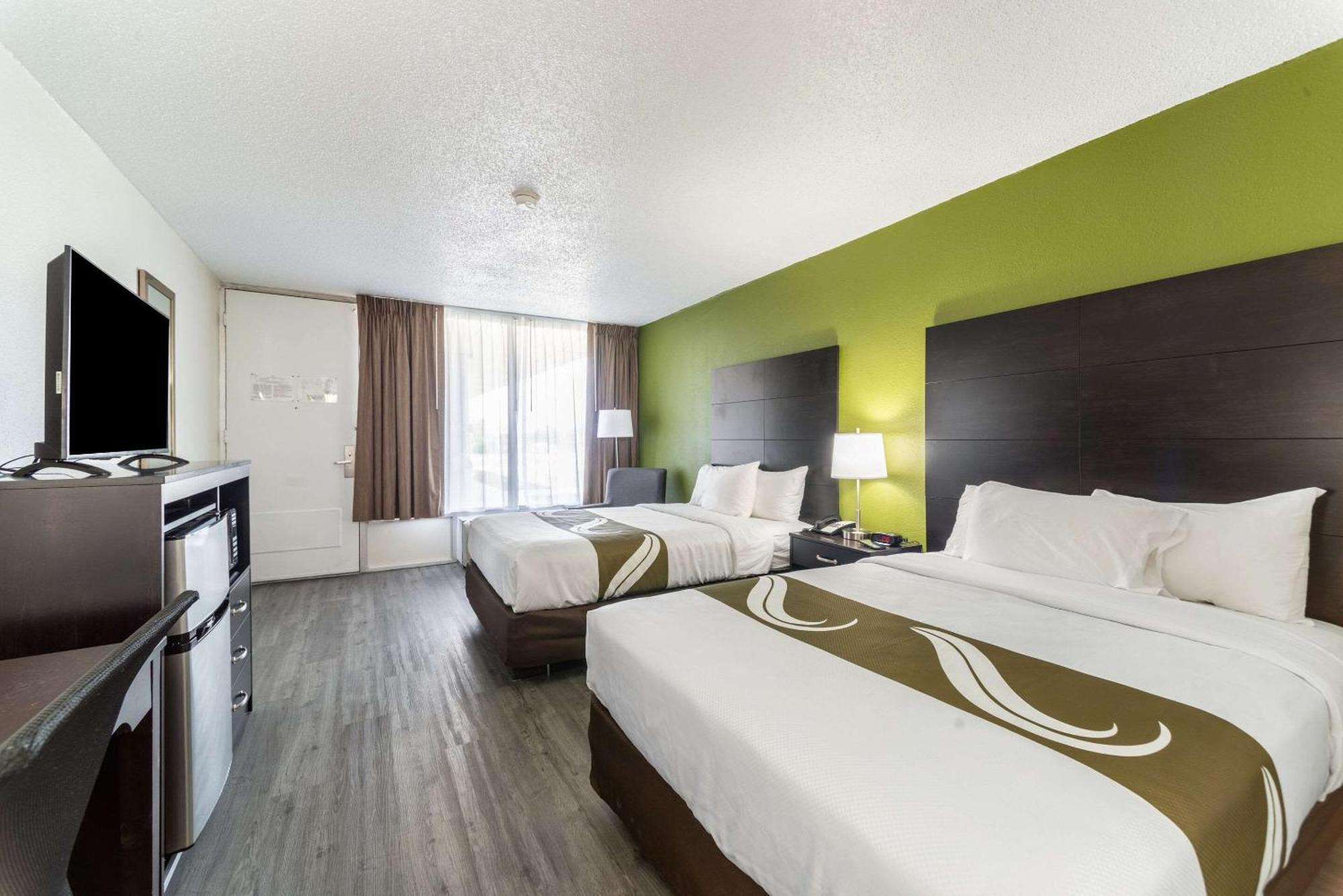Quality Inn & Suites Vandalia Near I-70 And Hwy 51 Экстерьер фото