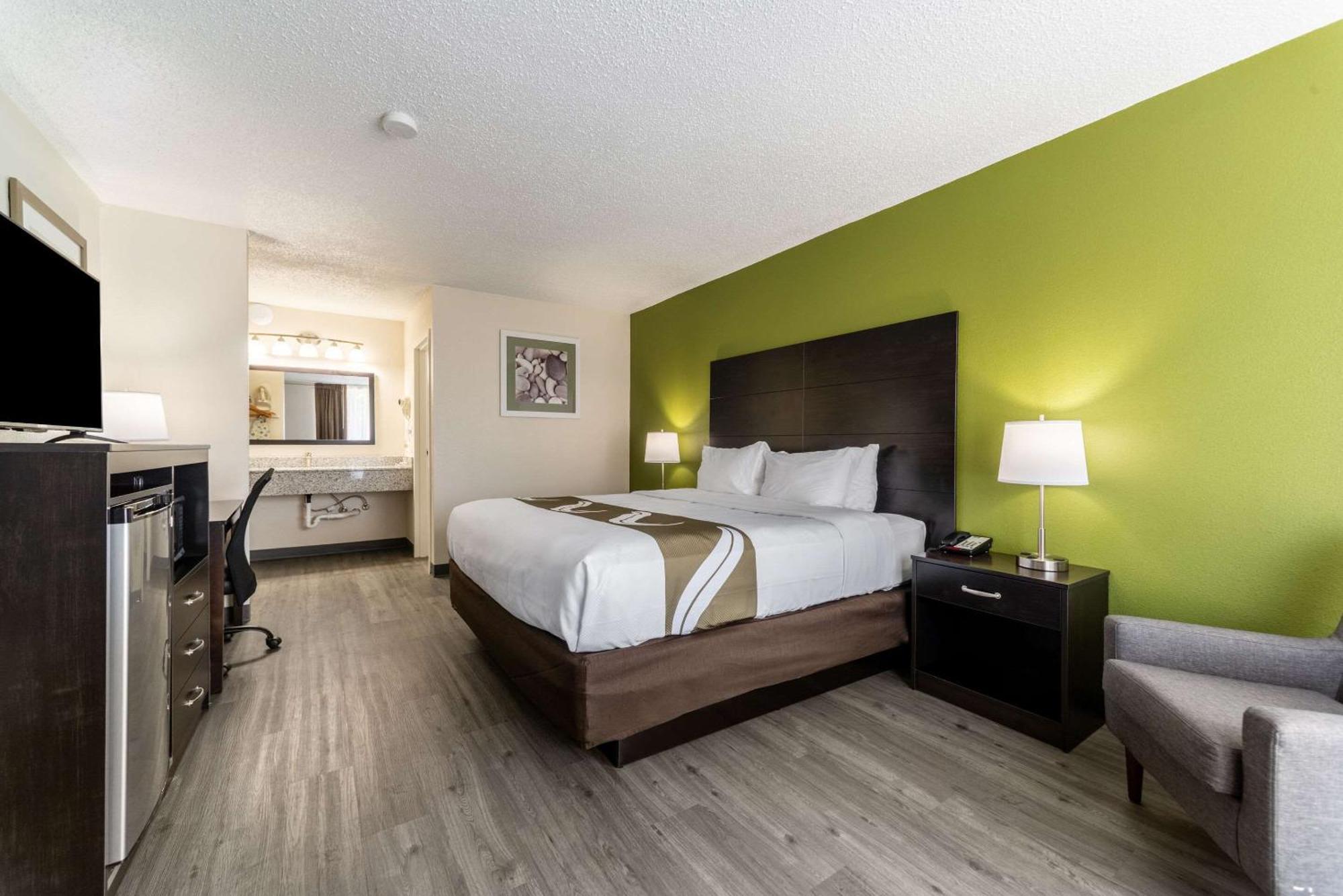 Quality Inn & Suites Vandalia Near I-70 And Hwy 51 Экстерьер фото