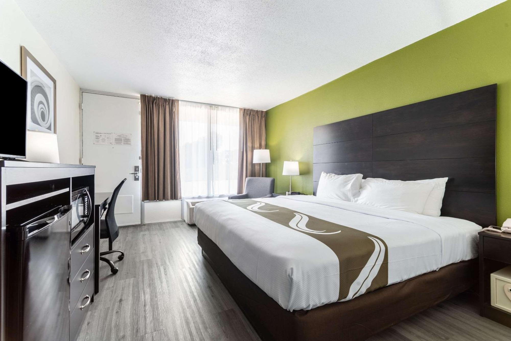 Quality Inn & Suites Vandalia Near I-70 And Hwy 51 Экстерьер фото