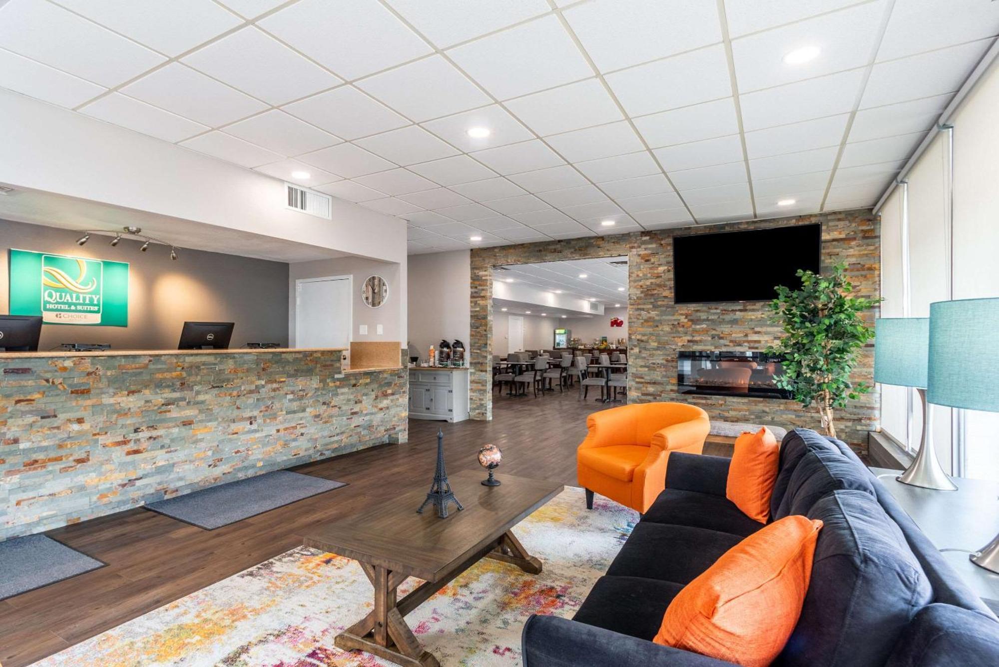 Quality Inn & Suites Vandalia Near I-70 And Hwy 51 Экстерьер фото